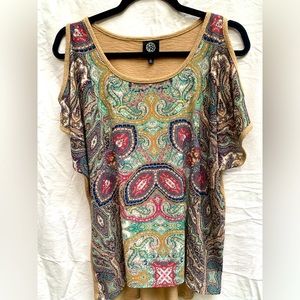 Bobeau Bare Shoulder Bohemian style high/low top Size S